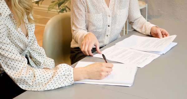 bureau signature de documents 